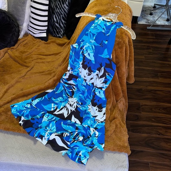 Parker Diane Surplice Wrap Dress Blue Floral - Picture 9 of 11